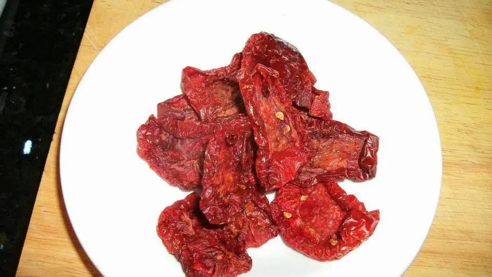 Homemade sun-dried tomatoes on a plate – The Flexible Chef