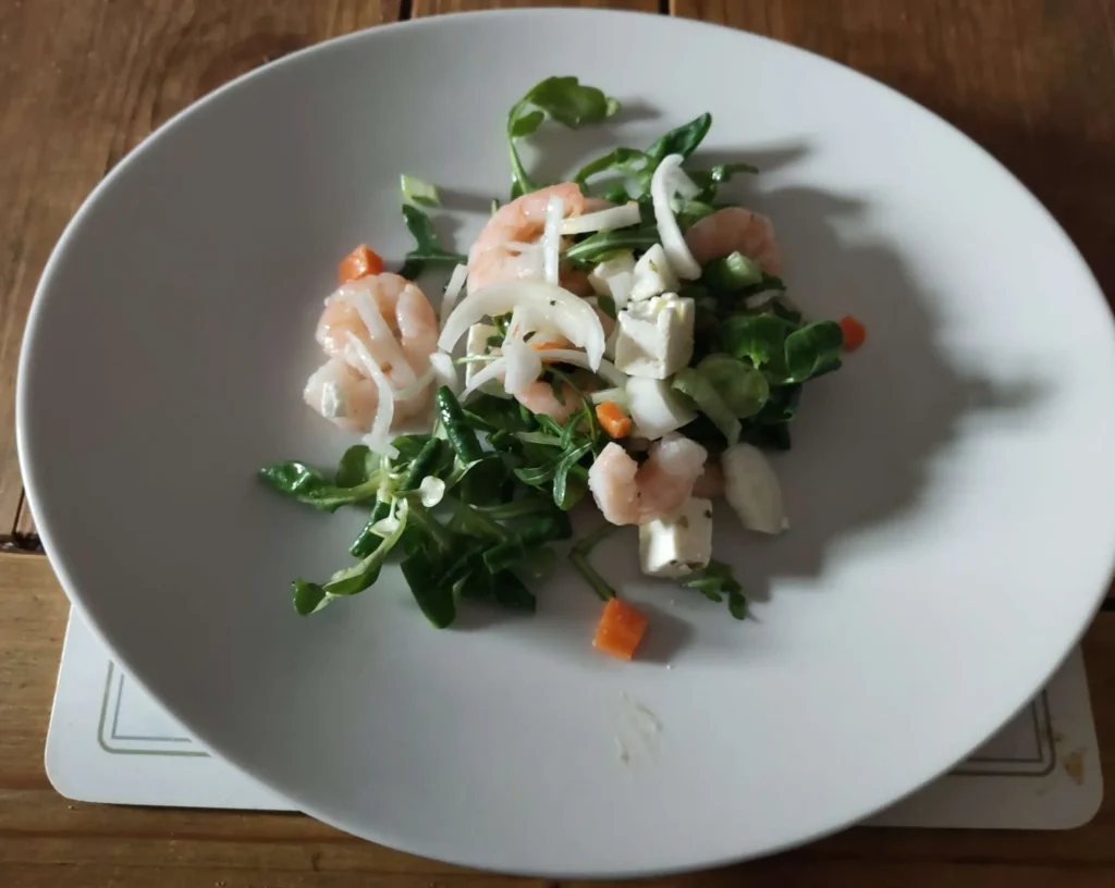 Langoustine and feta cheese salad with Greek dressing – langoustine and feta salad – The Flexible Chef